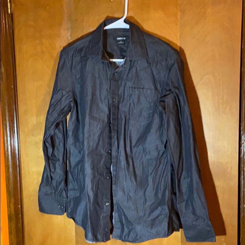 Claiborne men’s button up shirt